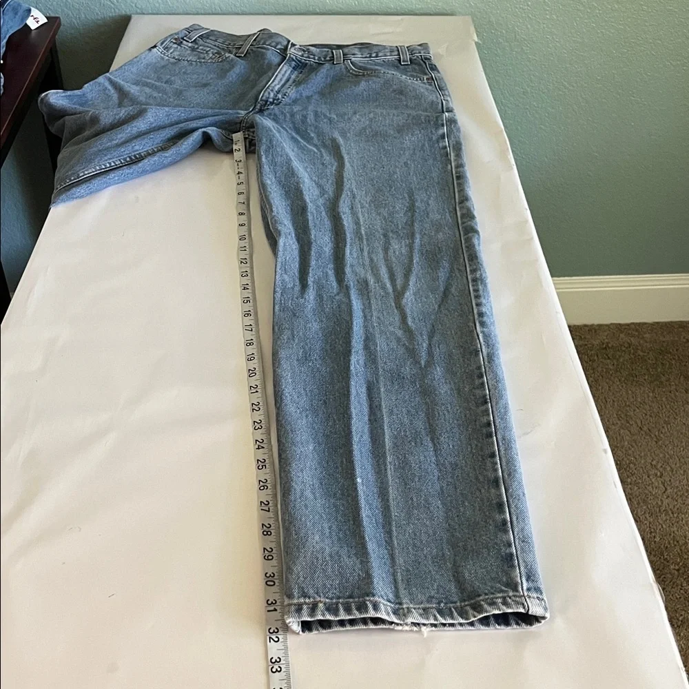 Vintage Levi’s 550 Relaxed Fit Size 36 x 32